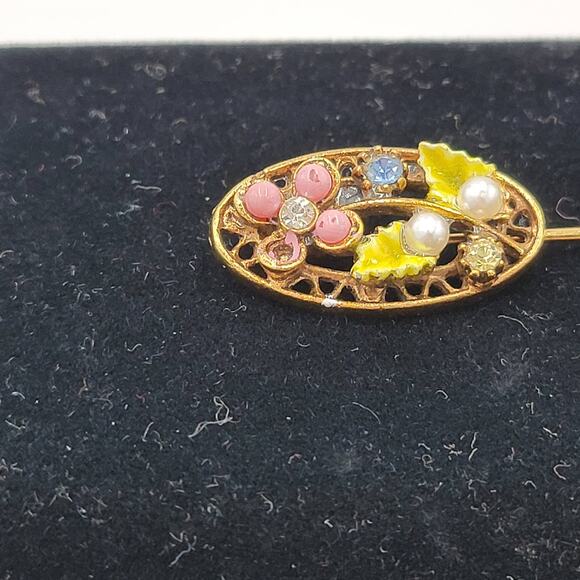 Vintage Cherub Coat Pins Lot of 3 Angel Cupid and FloralGold Tone Rhinestones - Picture 5 of 16